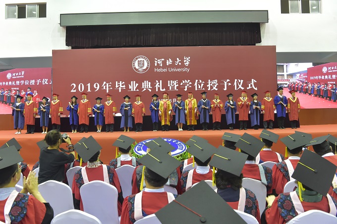 学校领导